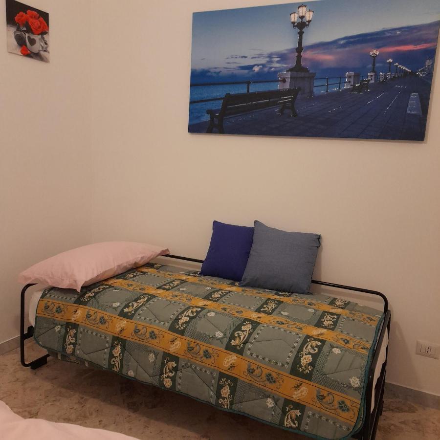 Sweet Night In Bari Apartment Exterior photo